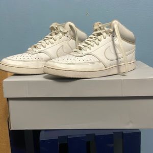 Nike court vision mid